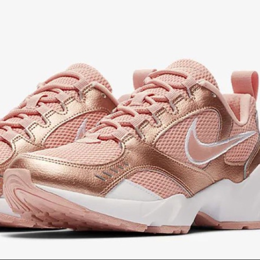 Nike Air Heights Coral Stardust/Rose Gold - Picture 4 of 9